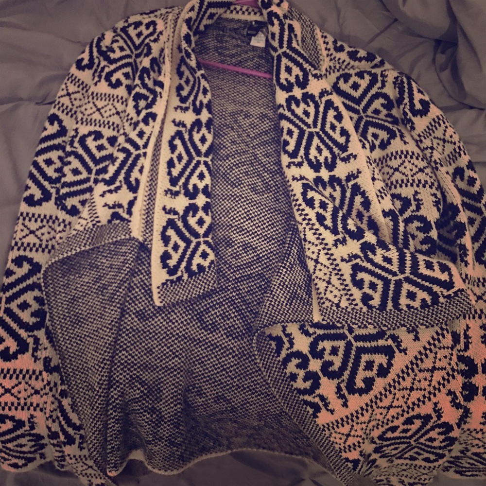 Windsor M/L THICK Cardigan